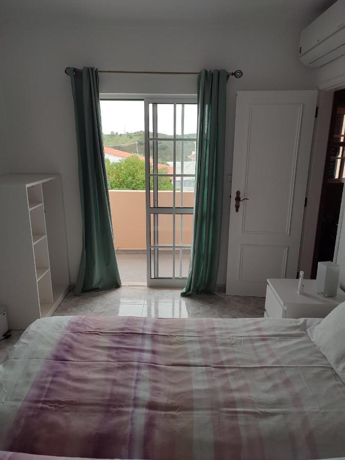 Guesthouse Monte Francisco Baanswy - 3 Quartos - Piscina Privada 카스트로마림 외부 사진